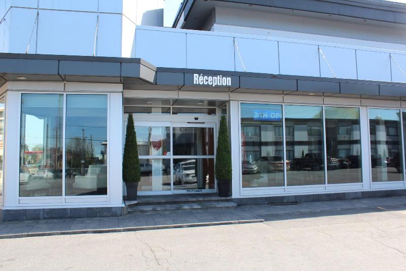 فندق Newstar Montreal