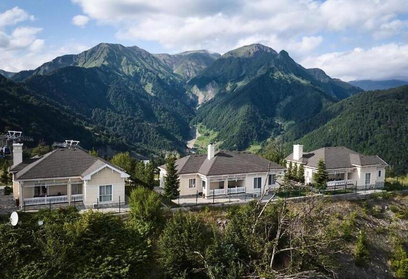 هتل Qafqaz Tufandag Mountain Resort