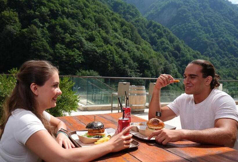 هتل Qafqaz Tufandag Mountain Resort