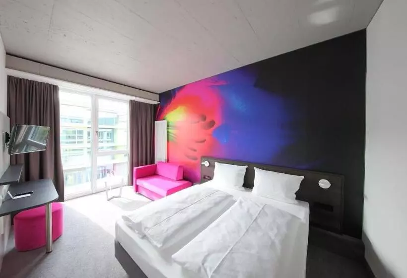 ホテル Qubixx Stadtmitte