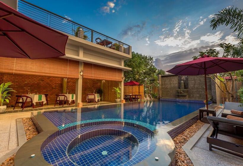 هتل Silver Palms Residence