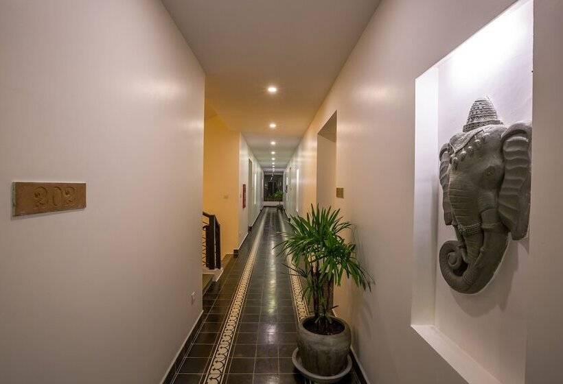 هتل Silver Palms Residence