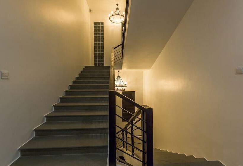 هتل Silver Palms Residence