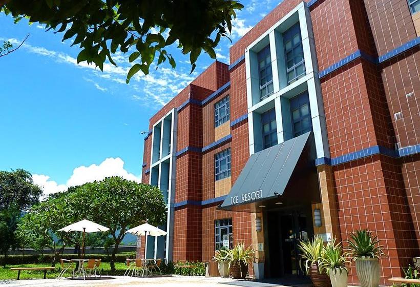 هتل Taitung Cultural Excursion Resort