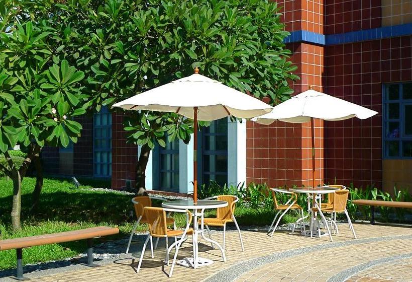 هتل Taitung Cultural Excursion Resort