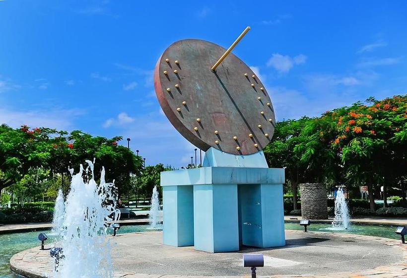 هتل Taitung Cultural Excursion Resort