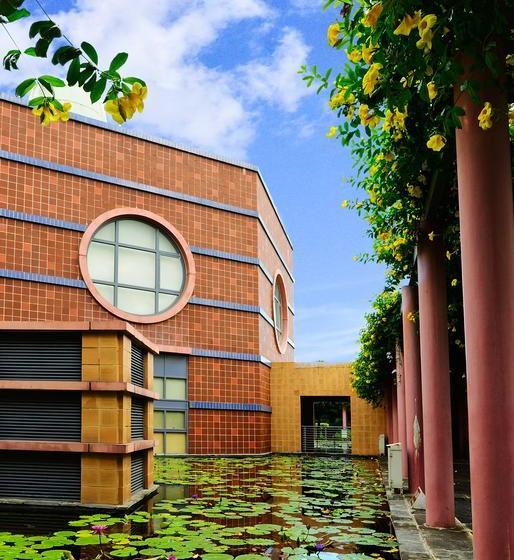 هتل Taitung Cultural Excursion Resort