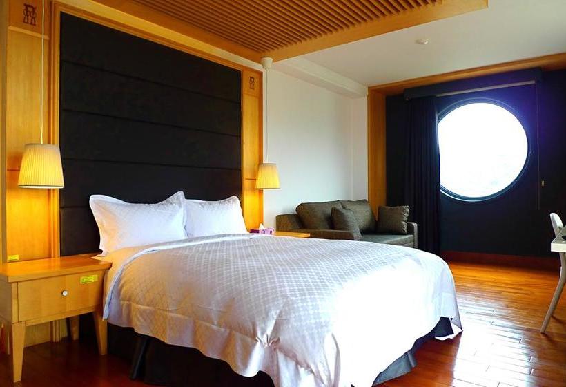 هتل Taitung Cultural Excursion Resort