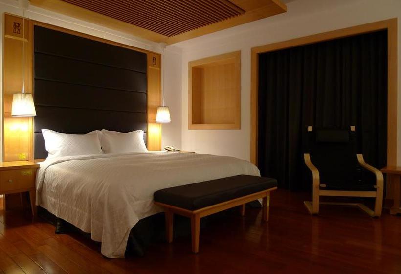 هتل Taitung Cultural Excursion Resort