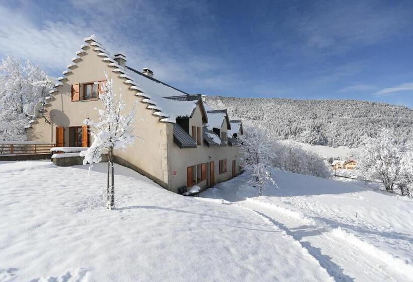 فندق Val Lachard