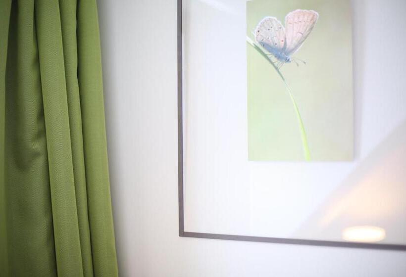 فندق Val Lachard