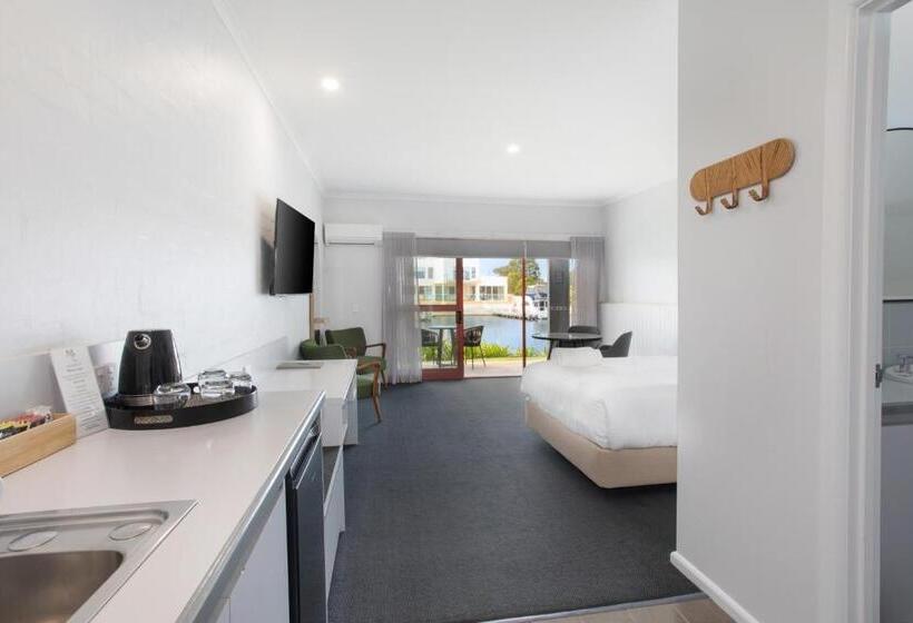 モーテル Mariners Cove At Paynesville