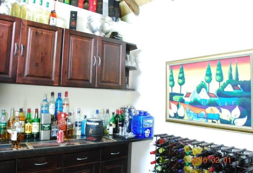 Пансион Acasia Guest Lodge