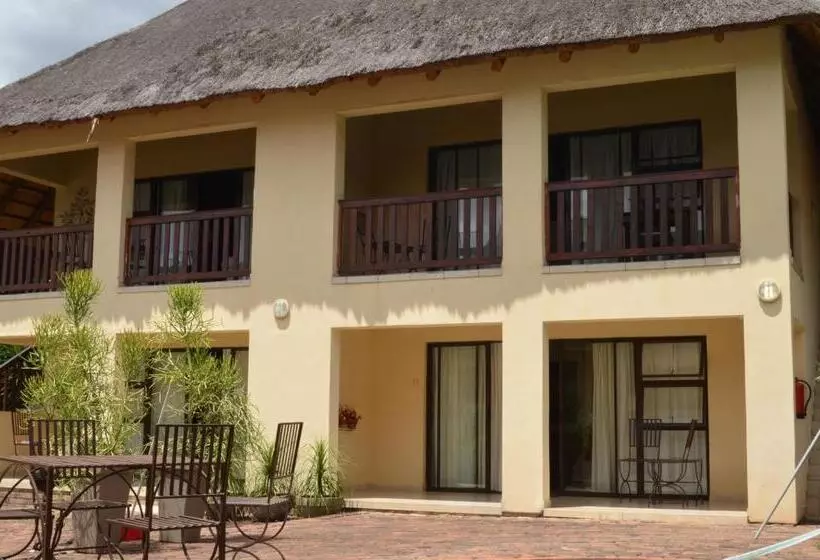 ペンション Acasia Guest Lodge