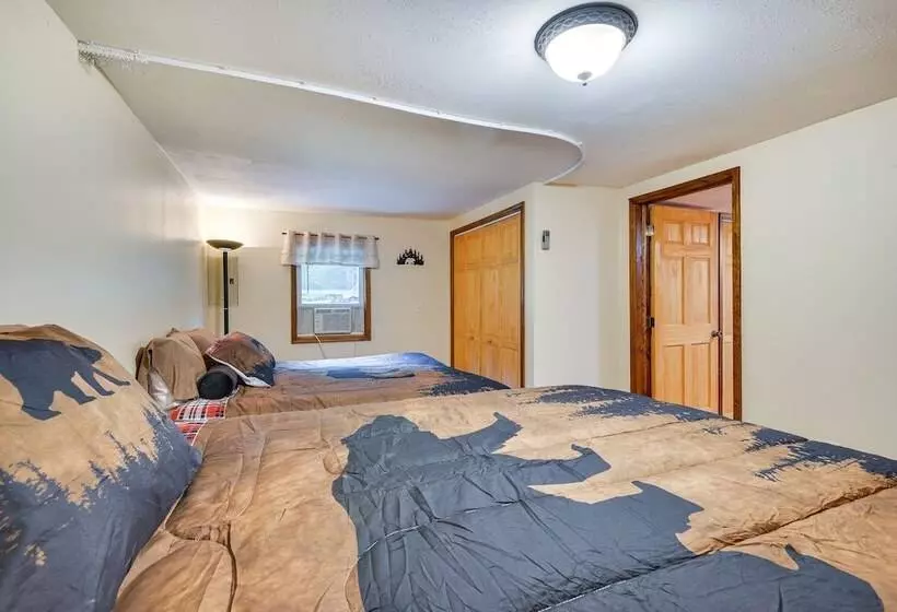 Brantingham Cottage W/ Fire Pit & Forested Views!