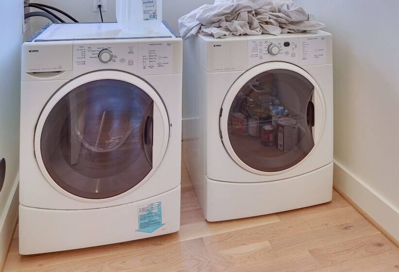 Bright Bluemont Home W/ On Site Pond & Mtn Views!