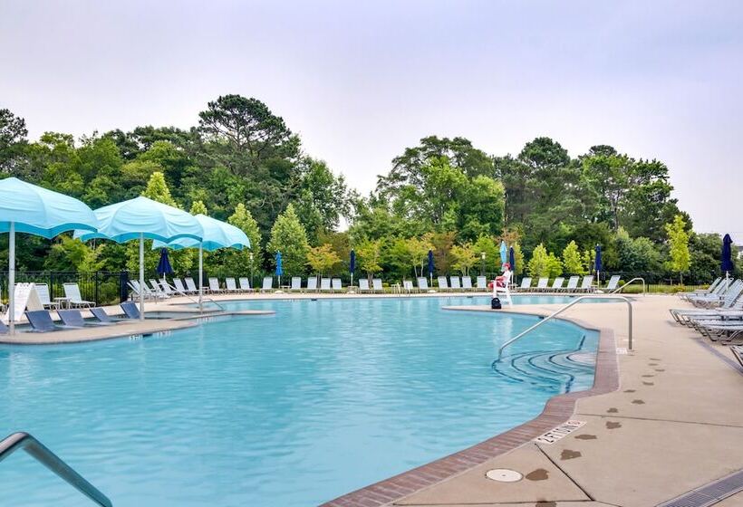 Bright Ocean View Home W/ Resort Pools: Near Beach