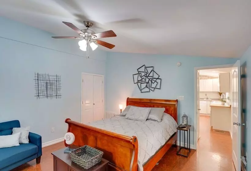 Buchanan Home W/ Deck, 4 Mi To Paris Landing!