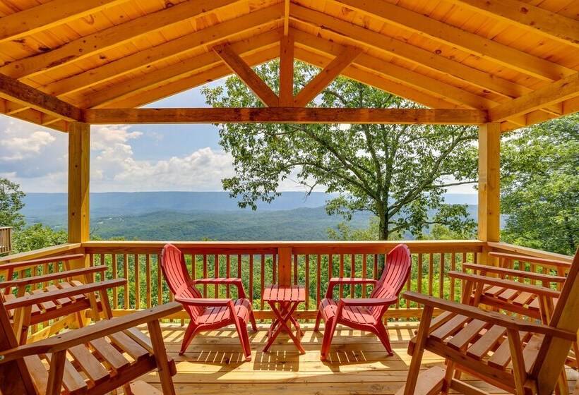 Mtn View Gem: Flat Rock Retreat W/ Deck & Grill!