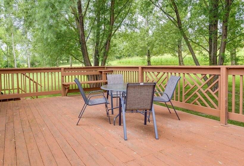 Charming Watkins Glen Home W/ Deck & Yard!