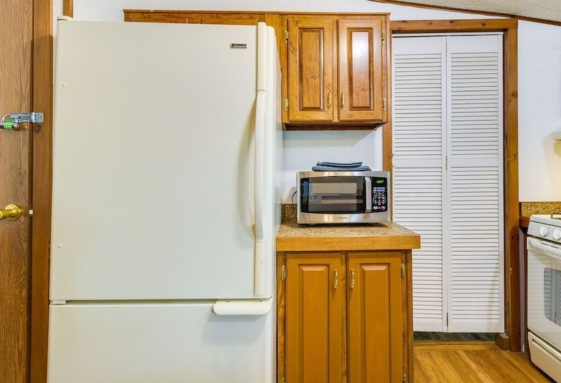 Charming Watkins Glen Home W/ Deck & Yard!