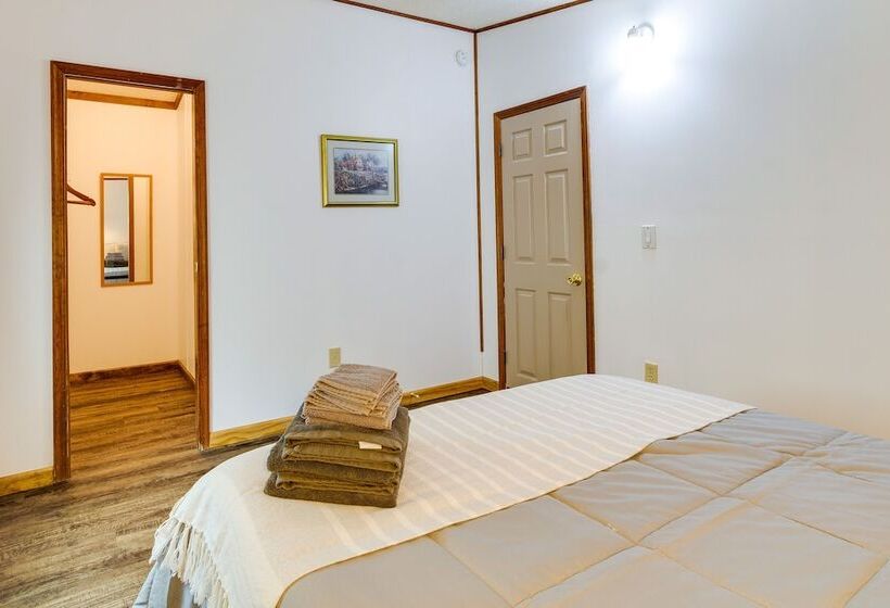 Charming Watkins Glen Home W/ Deck & Yard!