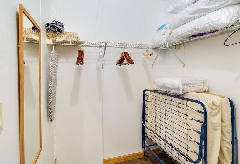 Charming Watkins Glen Home W/ Deck & Yard!