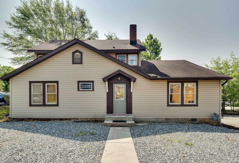 Cozy Brevard Vacation Rental: 1 Block To Main St