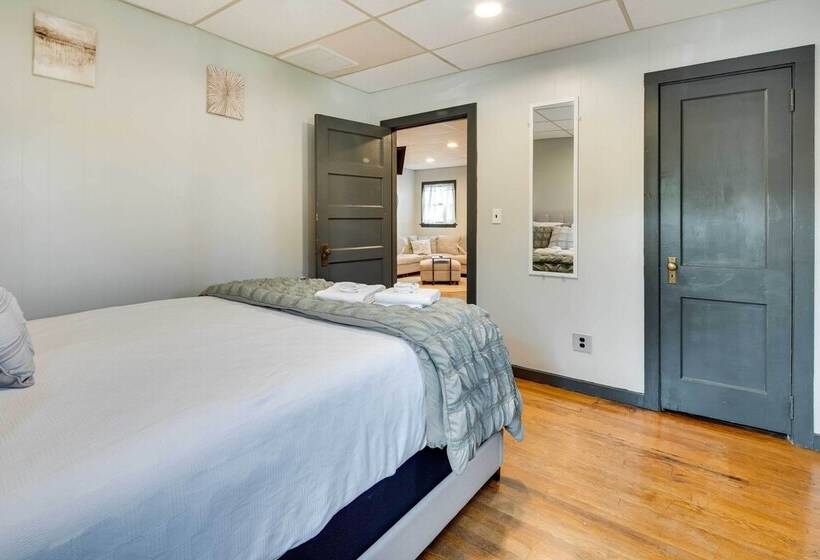 Cozy Brevard Vacation Rental: 1 Block To Main St