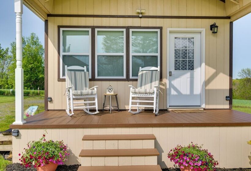 Cozy New York Abode Porch, Near Fishing & Hiking