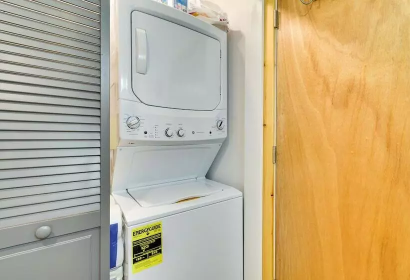 Cozy New York Abode   Porch, Near Fishing & Hiking