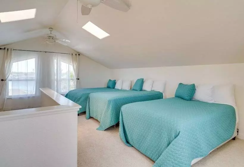 Discovery Bay Home W/ On Site Delta Access!