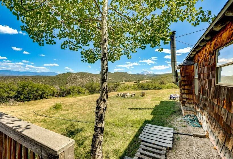Scenic Mount Sopris View: Historic Alpine Cabin!