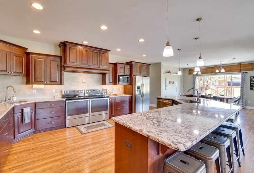 Kid Friendly Pasco Farmhouse W/ Playset, Game Room