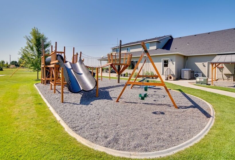 Kid Friendly Pasco Farmhouse W/ Playset, Game Room