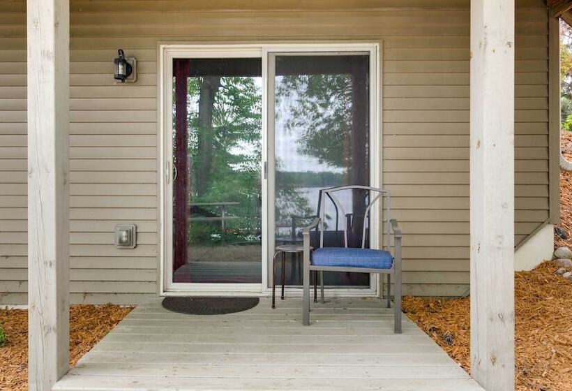 Lakefront Wisconsin Cabin: Dock, Walk To Beach!