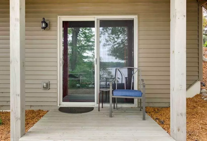 Lakefront Wisconsin Cabin: Dock, Walk To Beach!