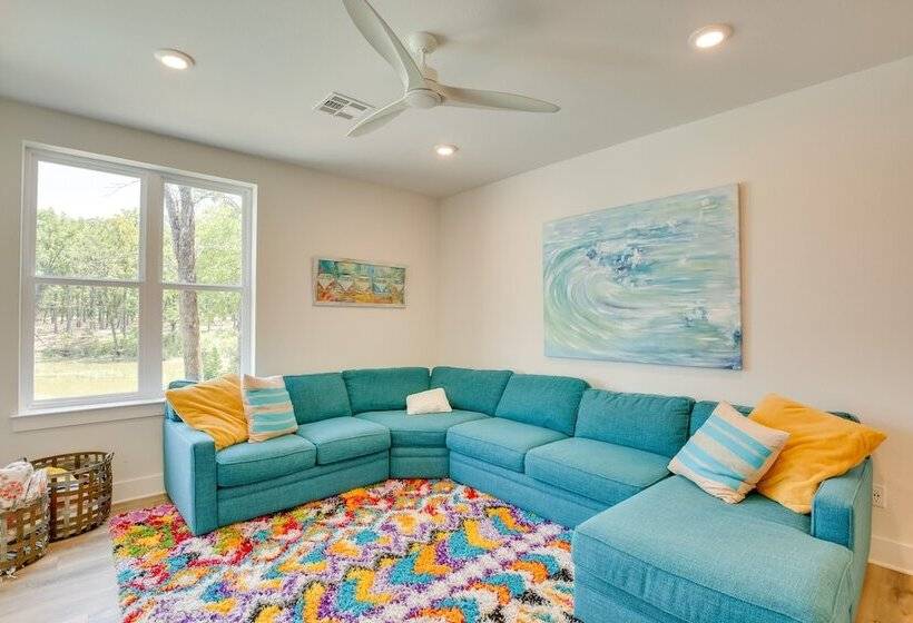 Luxe Waterfront Home In Malakoff W/ Pool + Hot Tub