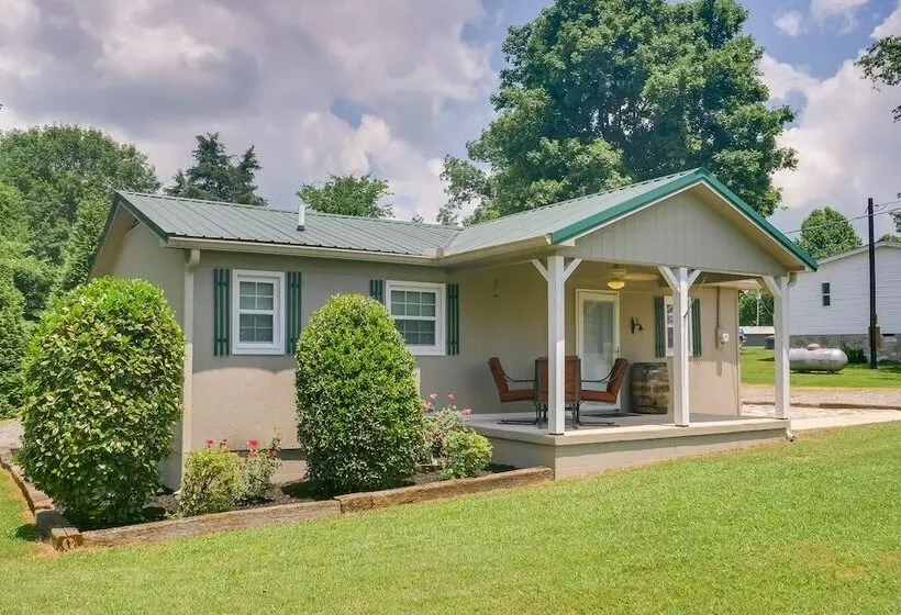 Lynchburg Home W/ Patio   2 Mi To Tims Ford Lake!