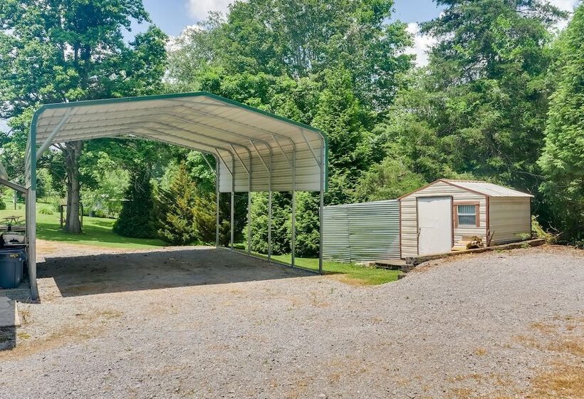 Lynchburg Home W/ Patio 2 Mi To Tims Ford Lake!