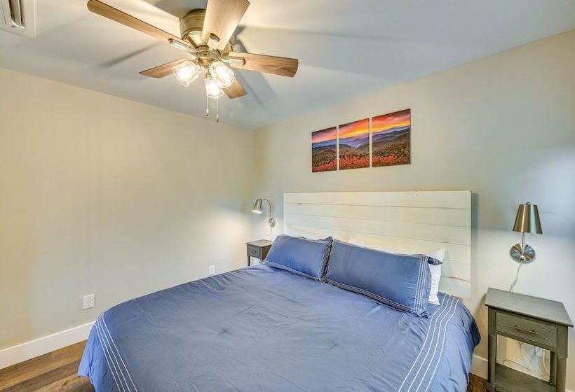 Pickens Cottage ~ 5 Mi To Table Rock State Park!