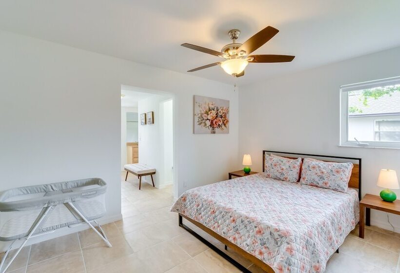 Riverfront Florida Retreat W/ Pool, Patio & Grill!