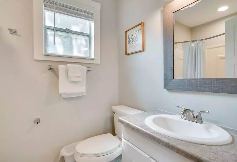 Schooner Creek Cabin W/ Fishing, Boating & More!