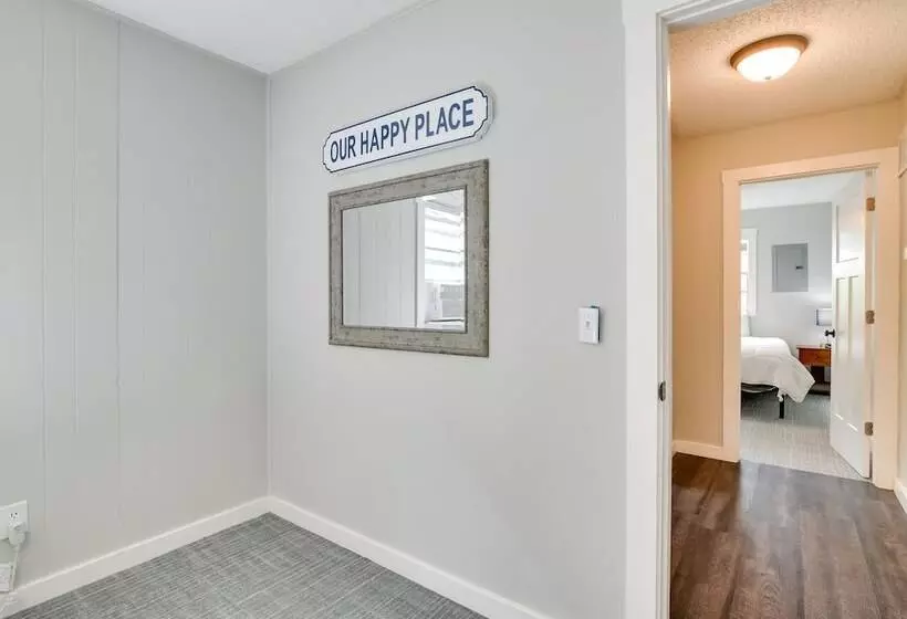 Schooner Creek Cabin W/ Fishing, Boating & More!