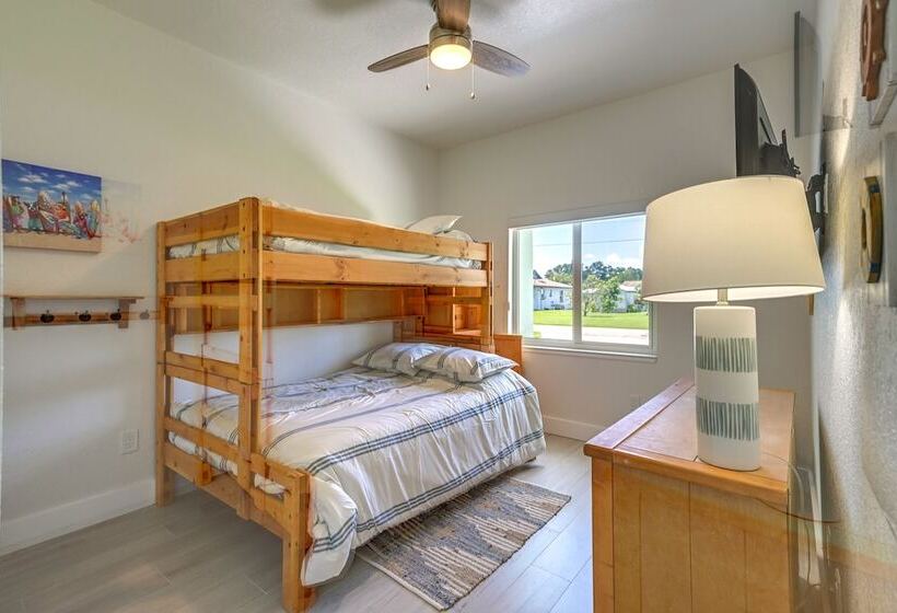 Sebring Serenity: Waterfront Retreat W/ Boat Dock!