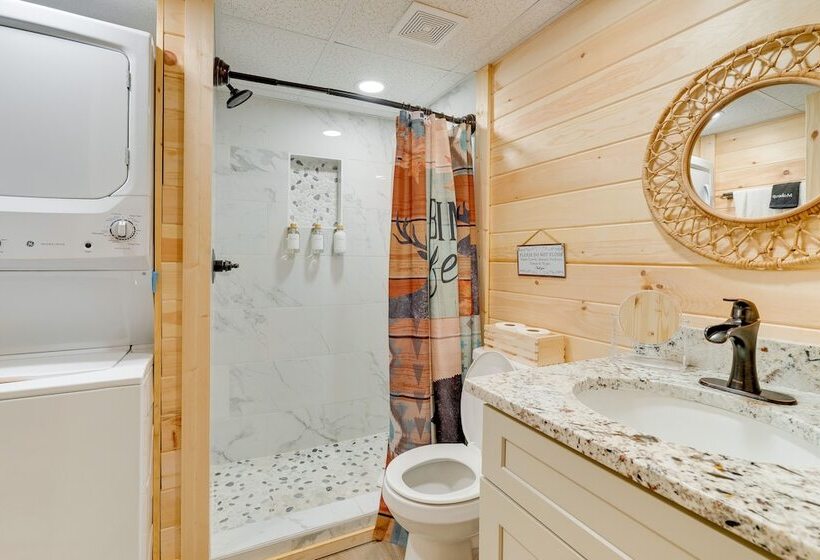 Secluded Murphy Vacation Rental W/ Private Hot Tub