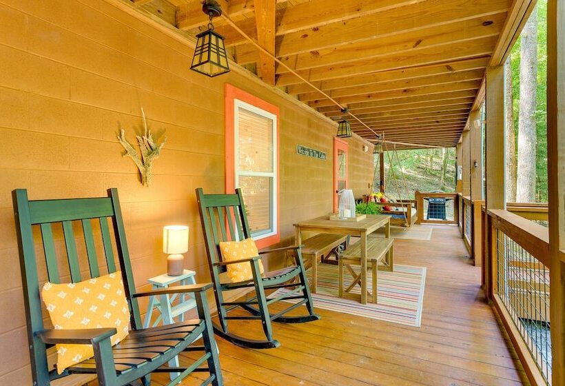 Secluded Murphy Vacation Rental W/ Private Hot Tub