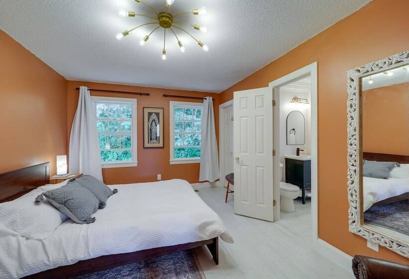 8 Mi To Sugar Mountain Resort: Seven Devils Home