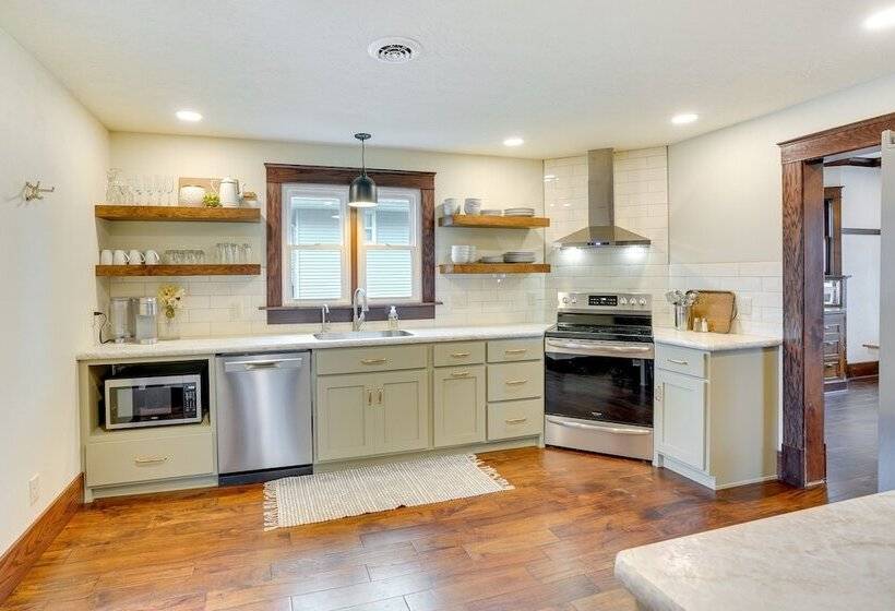 Sioux Center Home Near Dordt University