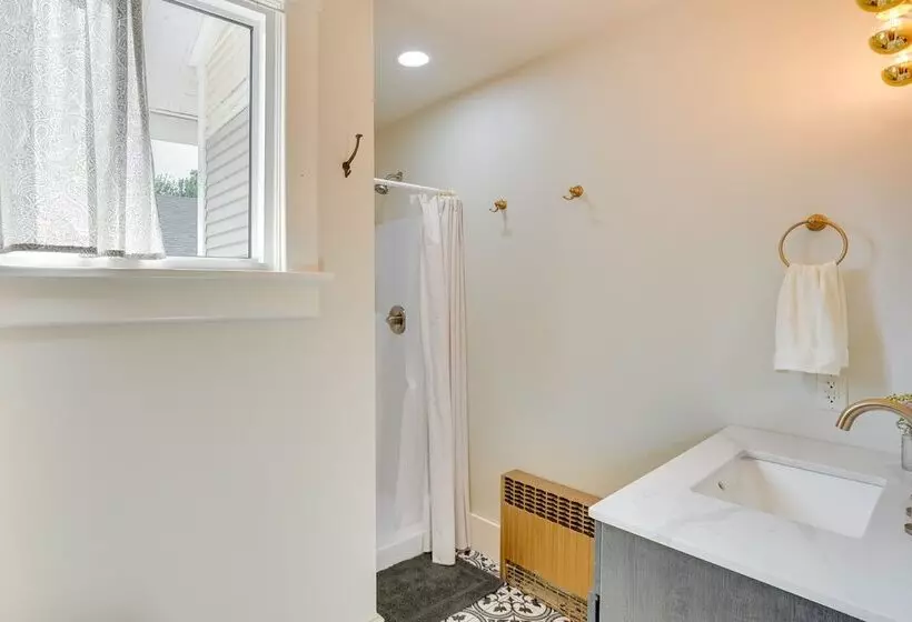 Sioux Center Home Near Dordt University